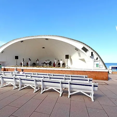Erleben Sie Ihren Urlaub Im Zentral Gelegenen Apartmenthaus Strandburg Im Herzen Von 1 *